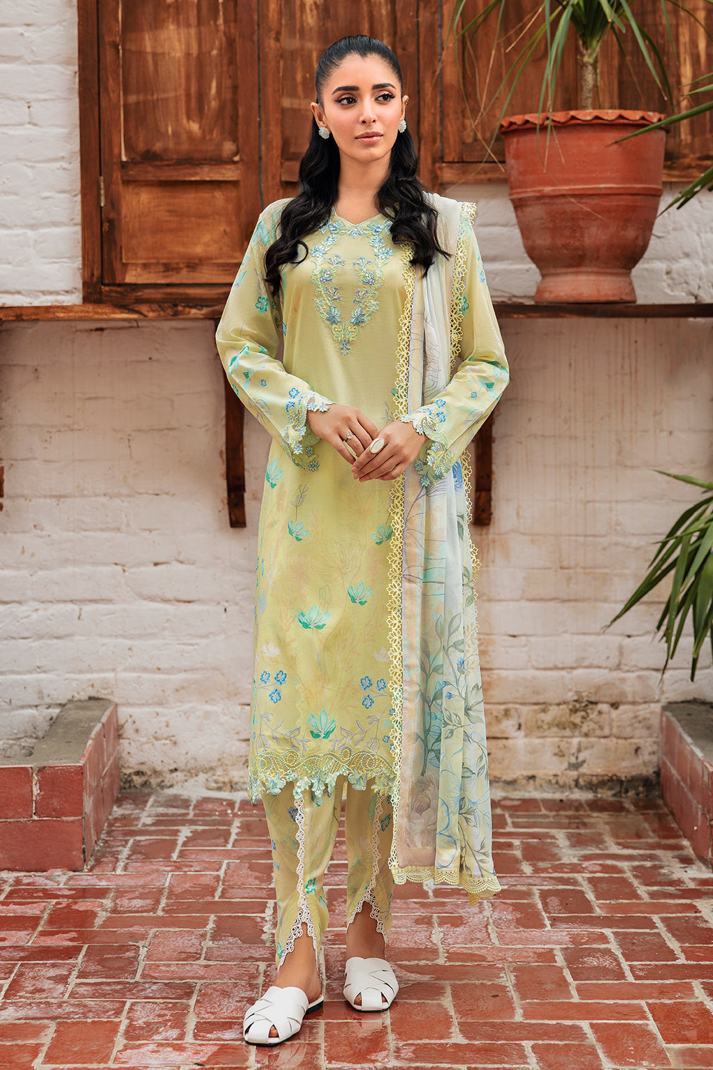 Ramsha | Rangrez Lawn Collection | N-407