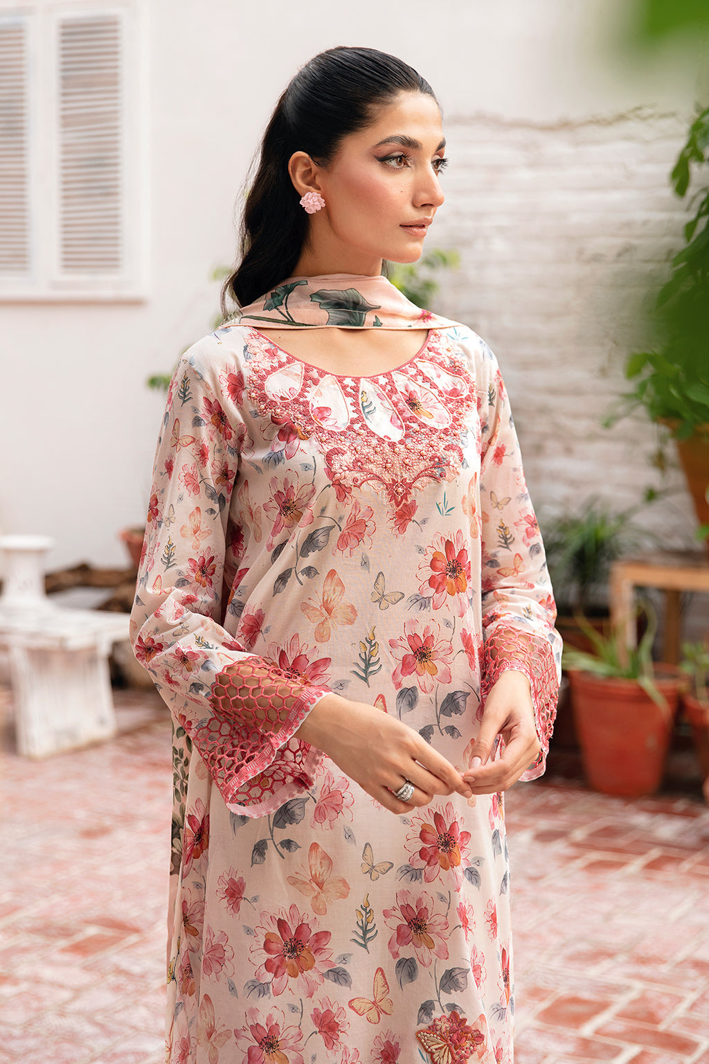 Ramsha | Rangrez Lawn Collection | N-406 - Ladies Clothes - Maria Faisal