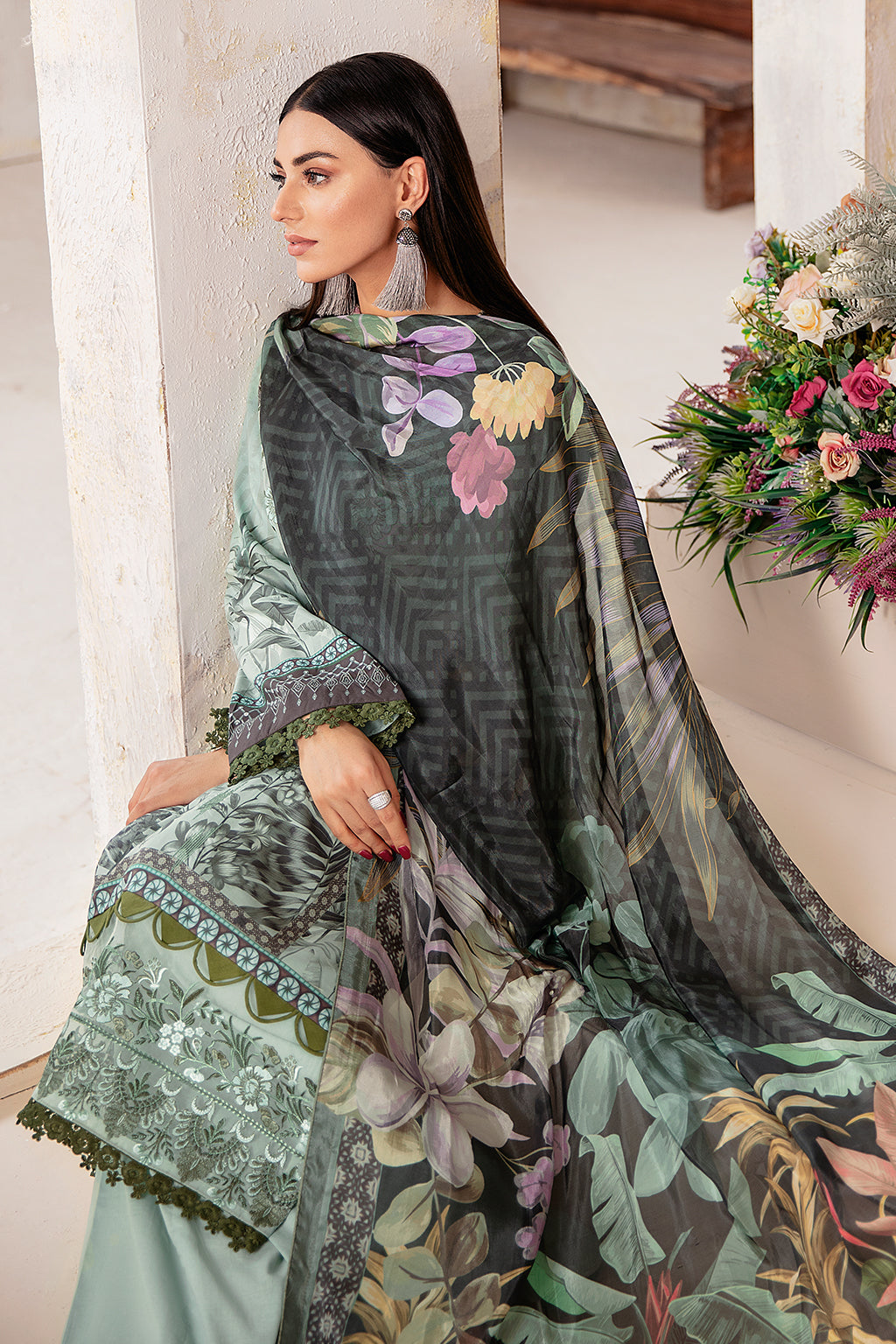 Ramsha | Rangrez Lawn Collection | N-301 - Ladies Clothes - Maria Faisal
