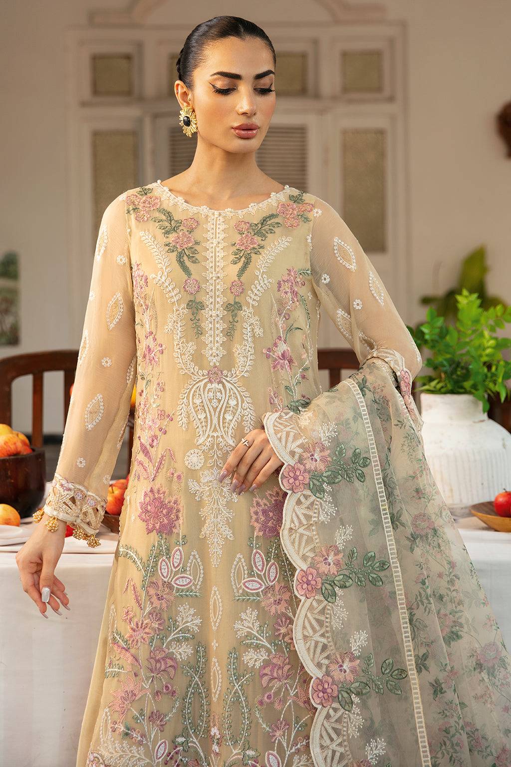 Ramsha | Dastak Luxury Chiffon Collection | Q-105 by Maria Faisal - Registered Vendor of : Ramsha - type : Ladies Clothes - 100% original wedding dresses