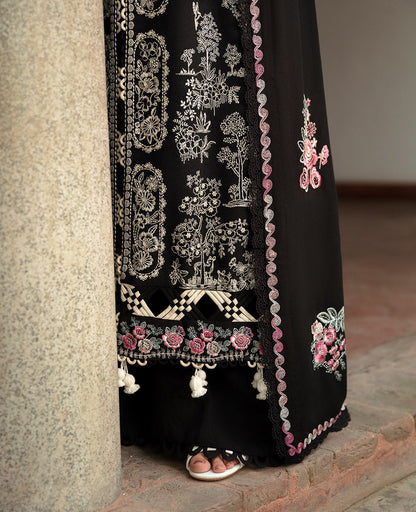 Republic Womenswear | Rosalee Winter 24 |  D9 (Mira) - Ladies Clothes - Maria Faisal