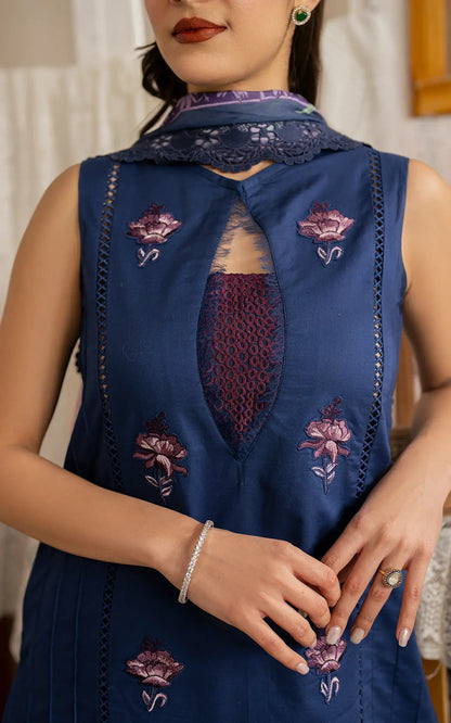 Asifa and Nabeel | Meraki Vintage 25 | Resham (MVL25-18) by Maria Faisal - Registered Vendor of : Asifa and Nabeel - type : Ladies Clothes - 100% original wedding dresses