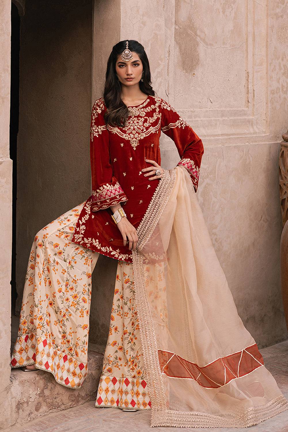 Azure | Vogue Formals | Rustic Amber by Maria Faisal - Registered Vendor of : Azure - type : Ladies Clothes - 100% original wedding dresses