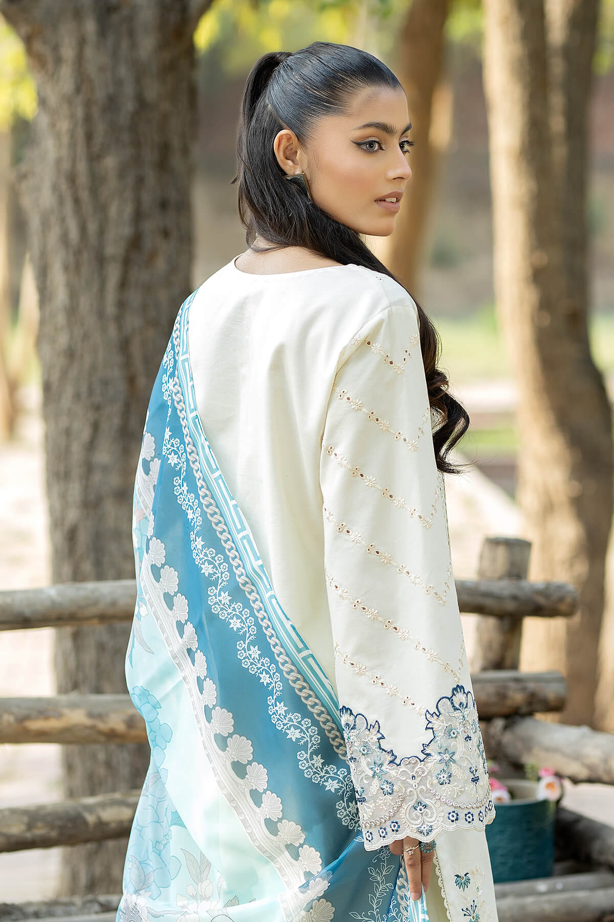 Imrozia Premium | Subah e Roshan | S.L 69 Nigaar - Designer Dress with Intricate embroidery and embellishments. Shop elegent wedding dress at Maria Faisal.