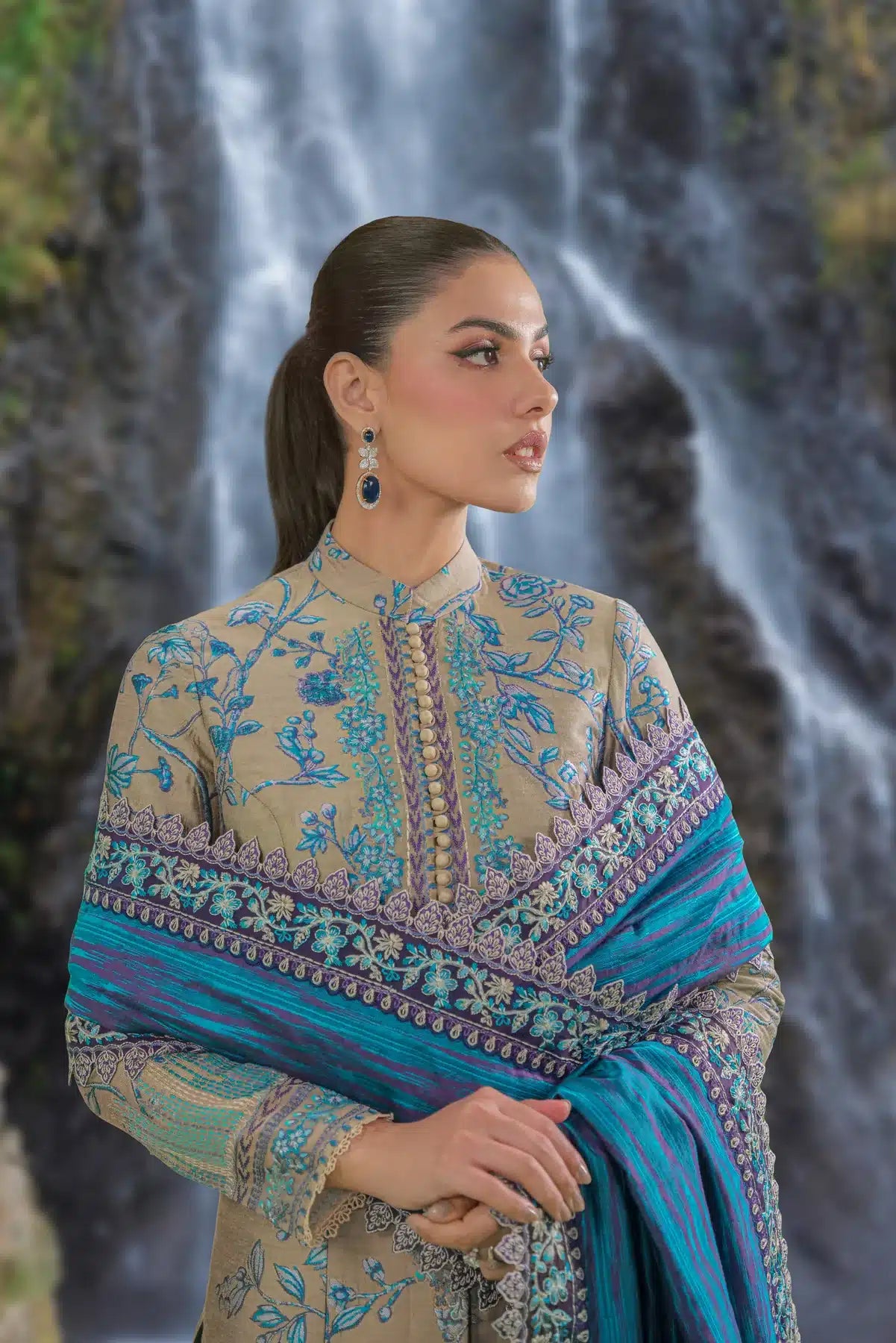 Sable Vogue | Winter 23 | SWC-02-23