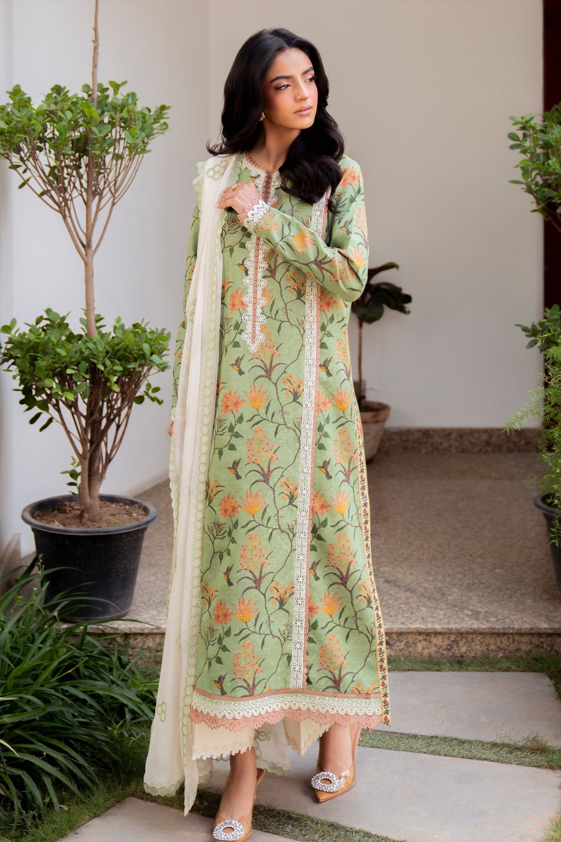Sable Vogue | Lila Lawn 25 | SAL-05-25 - Ladies Clothes 
