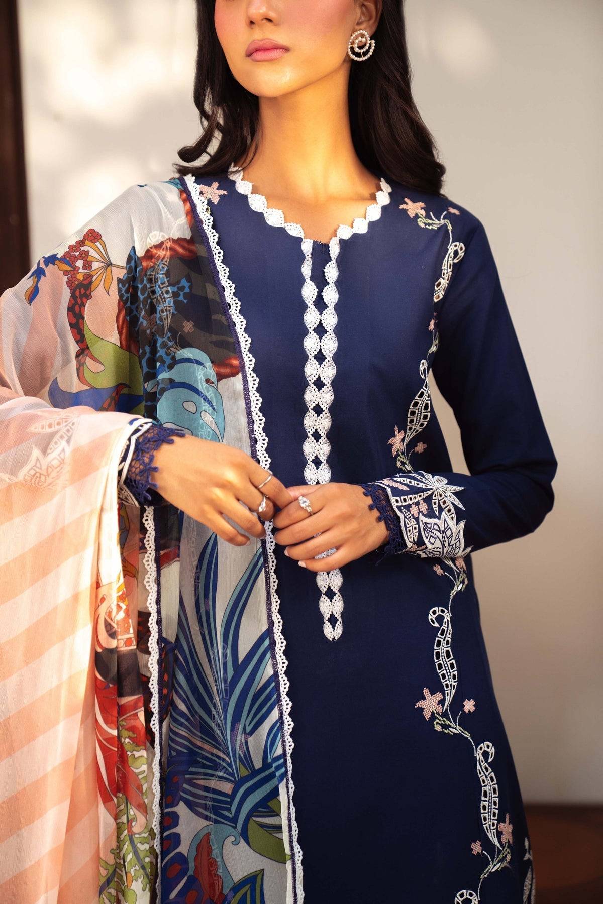 Sable Vogue | Lila Lawn 25 | SAL-07-25 by Maria Faisal - Registered Vendor of : Sable Vogue - type : Ladies Clothes - 100% original wedding dresses