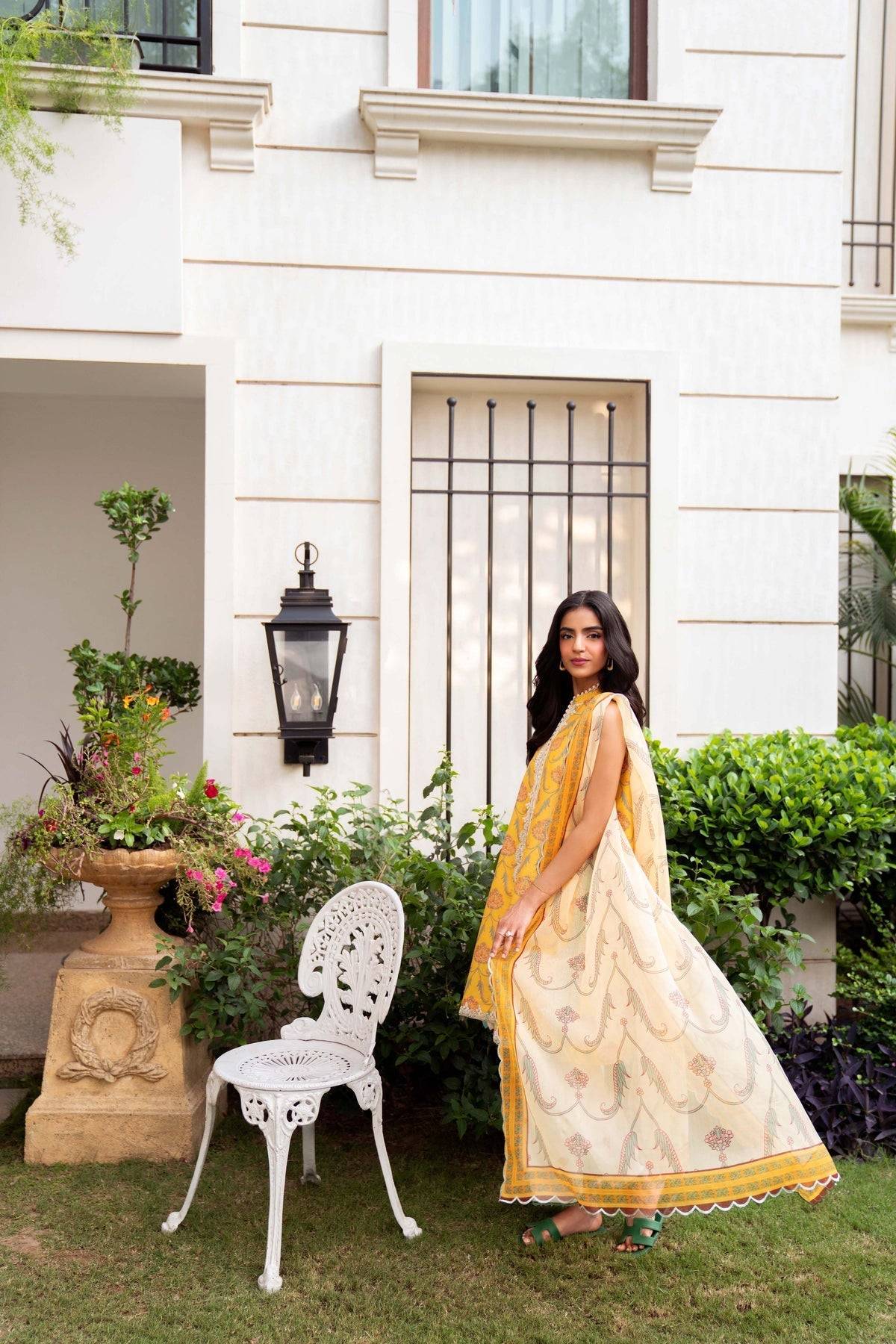 Sable Vogue | Lila Lawn 25 | SAL-08-25 by Maria Faisal - Registered Vendor of : Sable Vogue - type : Ladies Clothes - 100% original wedding dresses