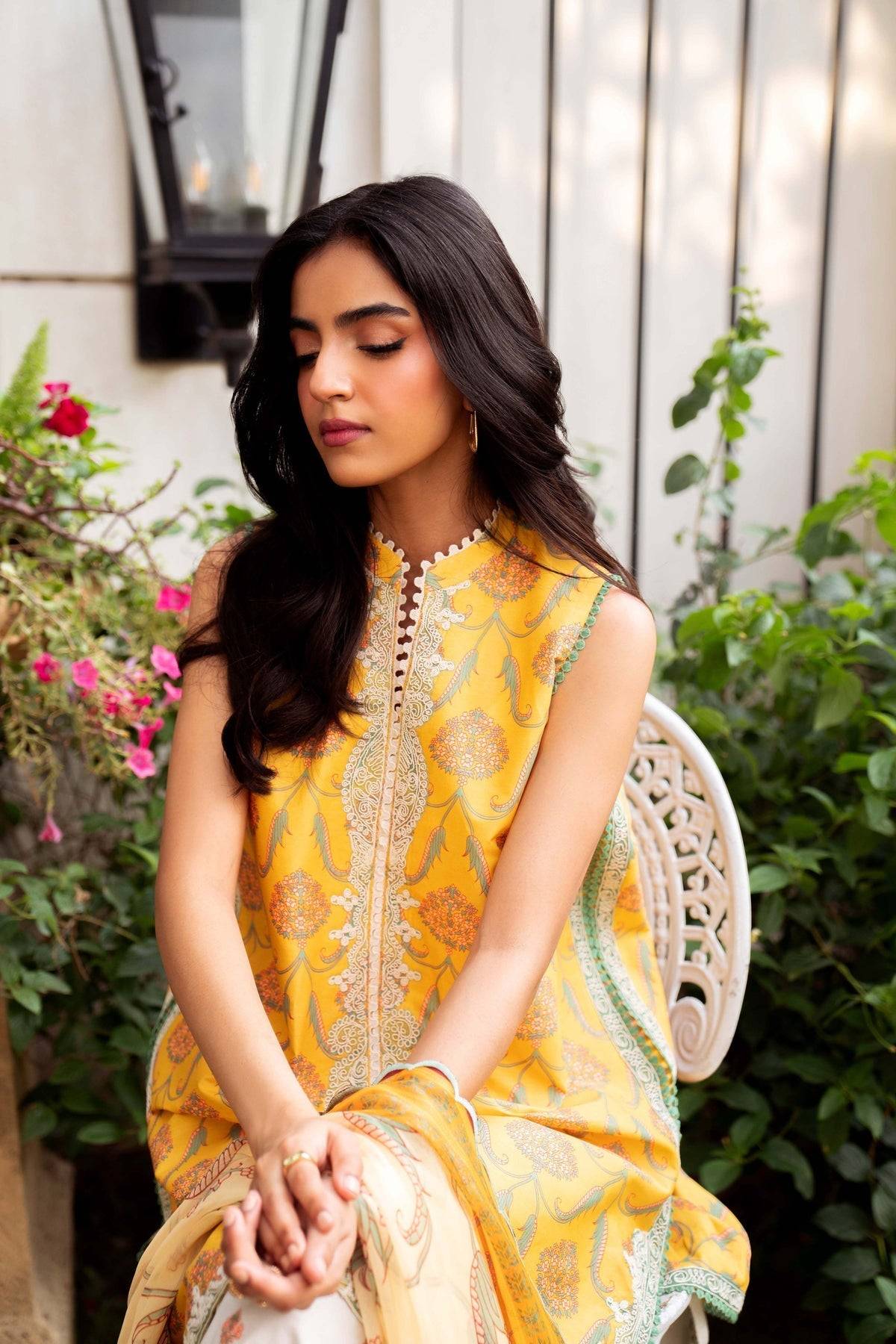 Sable Vogue | Lila Lawn 25 | SAL-08-25 by Maria Faisal - Registered Vendor of : Sable Vogue - type : Ladies Clothes - 100% original wedding dresses