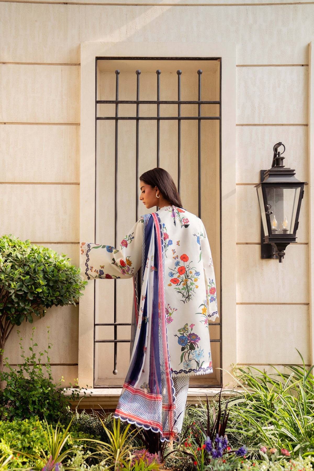 Sable Vogue | Lila Lawn 25 | SAL-11-25 by Maria Faisal - Registered Vendor of : Sable Vogue - type : Ladies Clothes - 100% original wedding dresses