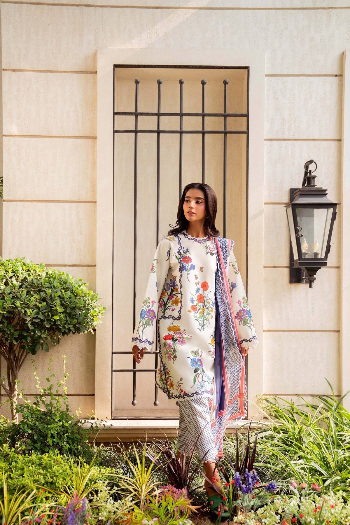 Sable Vogue | Lila Lawn 25 | SAL-11-25 by Maria Faisal - Registered Vendor of : Sable Vogue - type : Ladies Clothes - 100% original wedding dresses