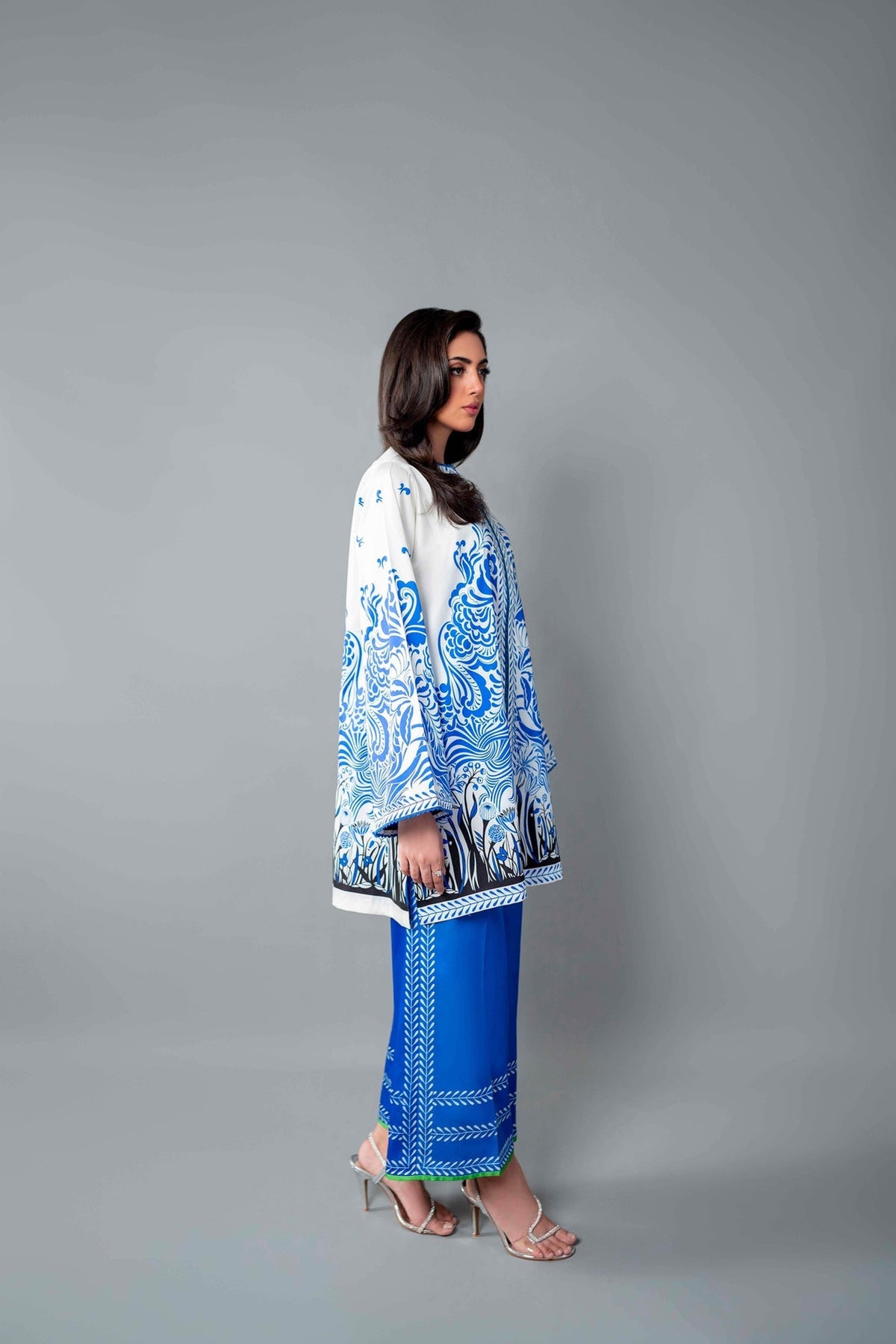 Sable Vogue | Co ords Sets | Scs-P7 - Luxury Dress - available at Maria Faisal in UK and USA.
