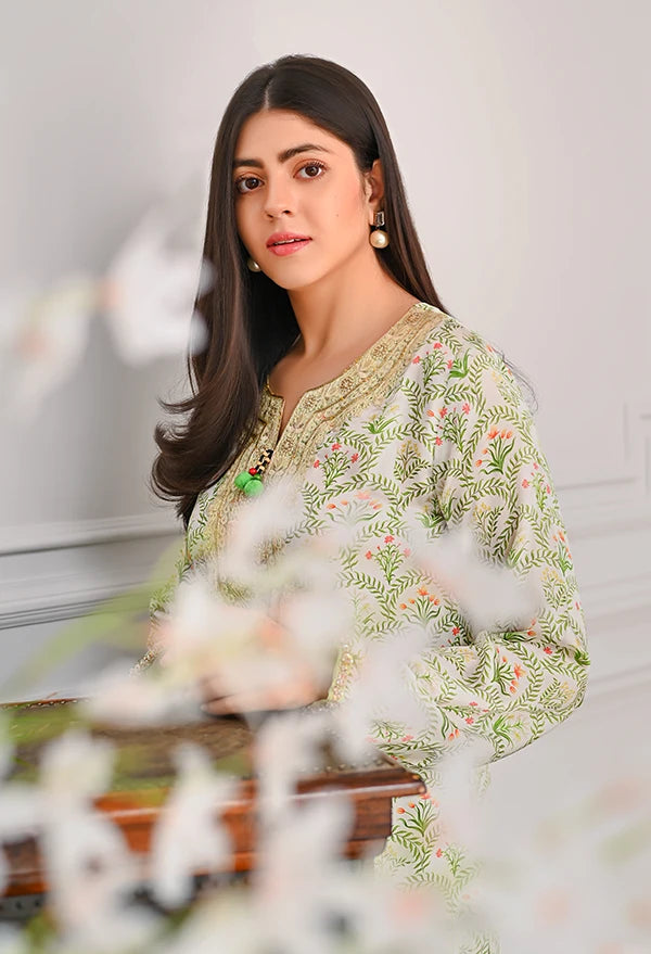 Layla Chatoor | Pret A Porter | LC-38 - Luxury Dress - available at Maria Faisal in UK and USA.