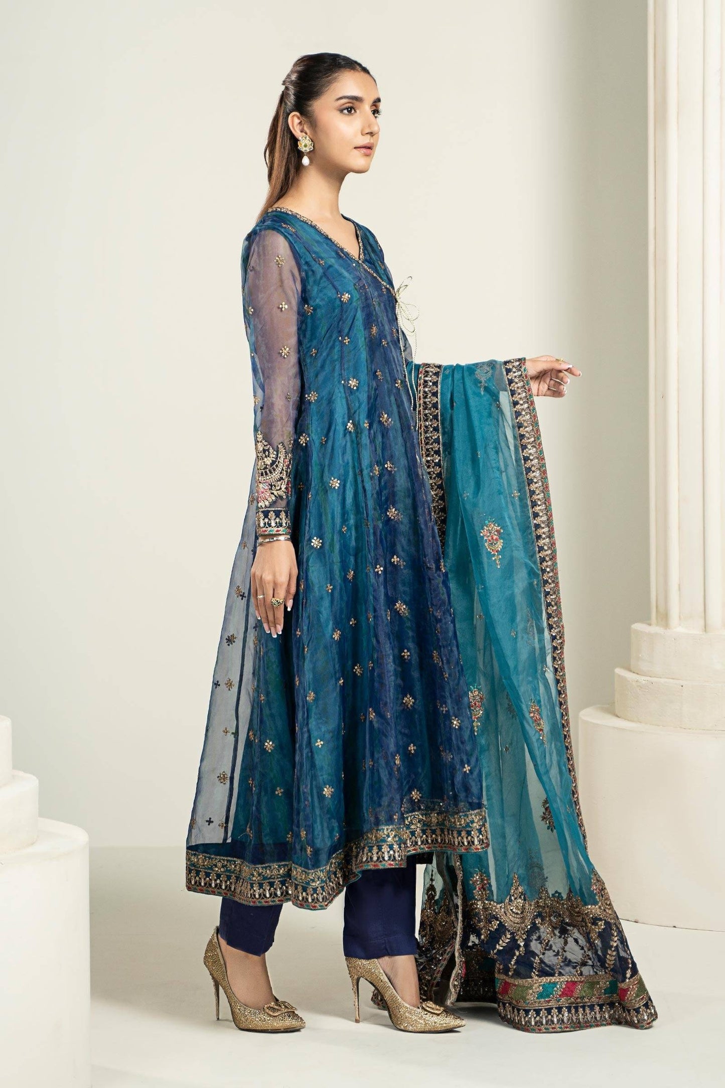 Maira B | Ready to Wear | SF-EF22-43R1 by Maria Faisal - Registered Vendor of : Maria B - type : Wedding Dress - 100% original wedding dresses