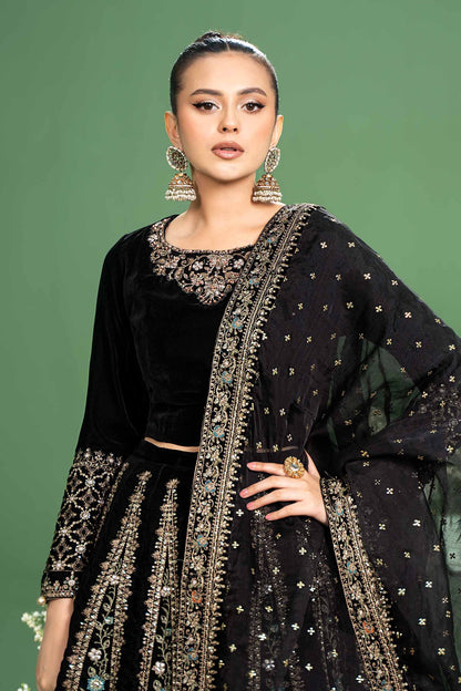 Maira B | Ready to Wear | SF-W24-17 by Maria Faisal - Registered Vendor of : Maria B - type : Wedding Dress - 100% original wedding dresses