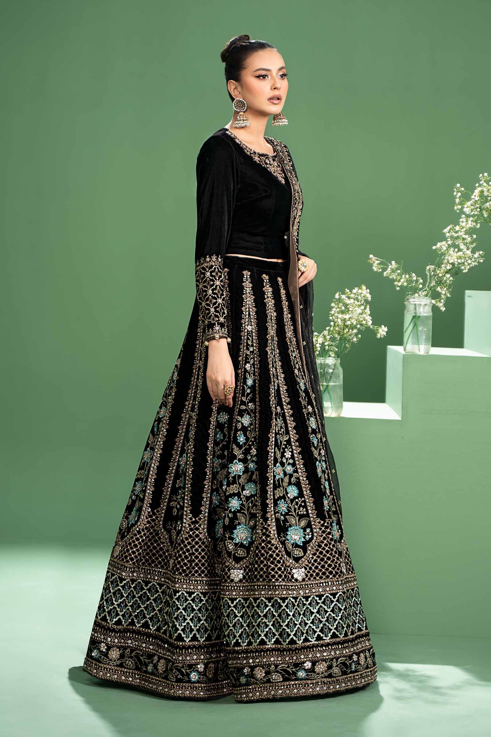 Maira B | Ready to Wear | SF-W24-17 by Maria Faisal - Registered Vendor of : Maria B - type : Wedding Dress - 100% original wedding dresses
