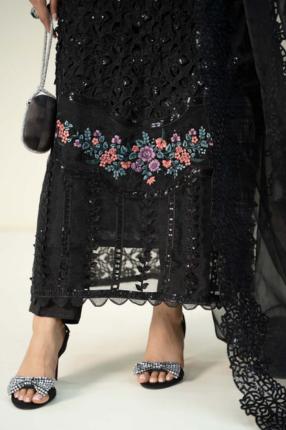 Maira B | Ready to Wear | SF-W24-69 by Maria Faisal - Registered Vendor of : Maria B - type : Wedding Dress - 100% original wedding dresses