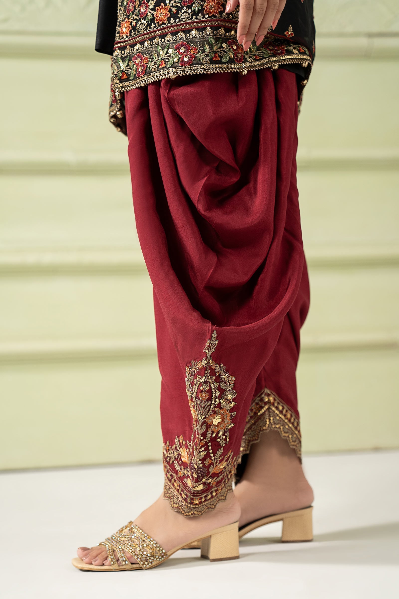 Maria b | Luxury Formal | SF-W25-56 - Formal Dress - available at Maria Faisal in UK and USA.