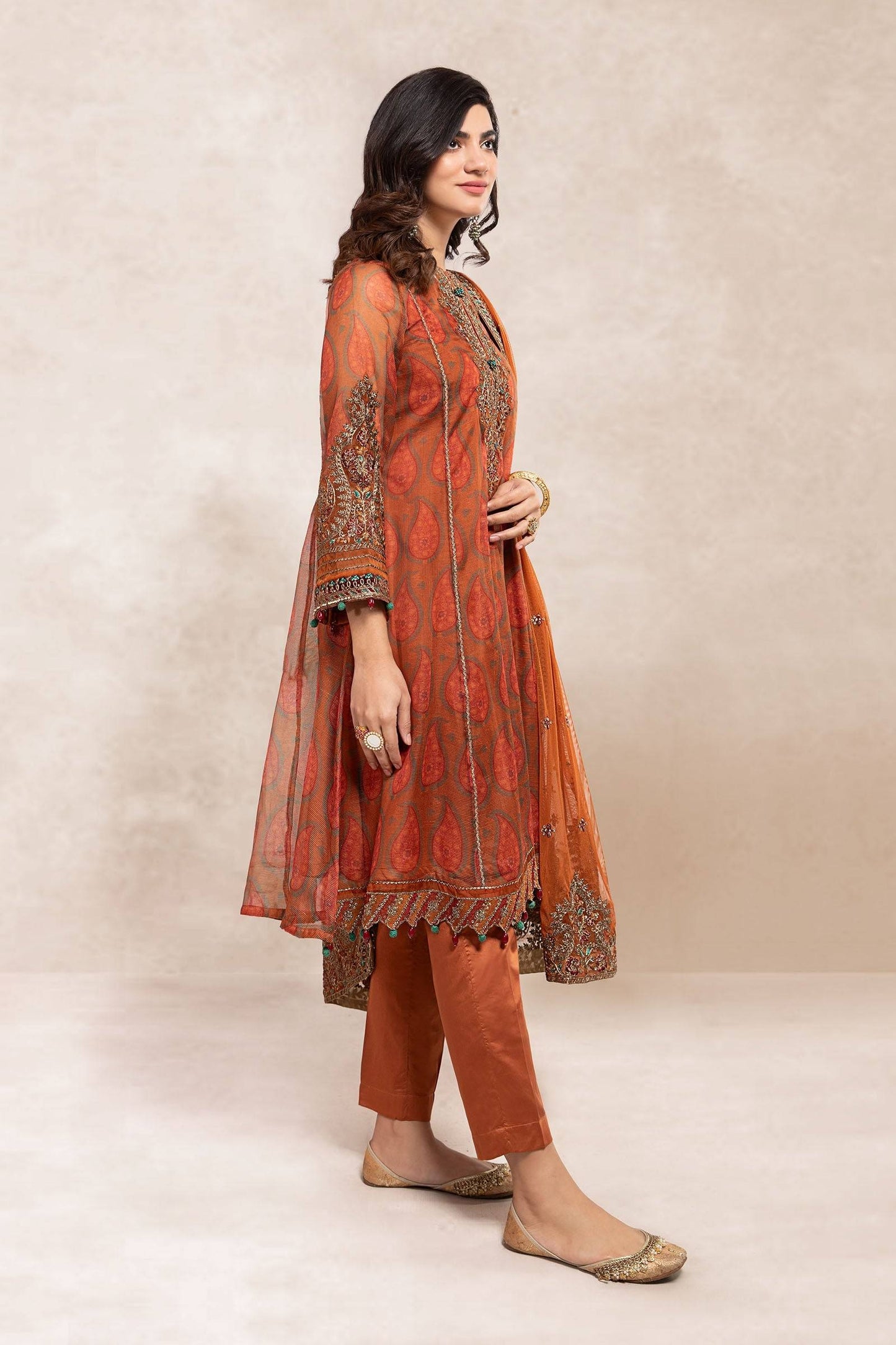 Maira B | Ready to Wear | SF-EF22-31R1 by Maria Faisal - Registered Vendor of : Maria B - type : Wedding Dress - 100% original wedding dresses