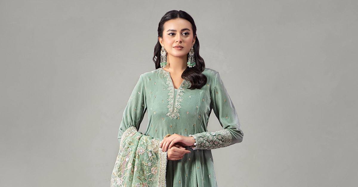 Maira B | Ready to Wear | SF-W24-12 by Maria Faisal - Registered Vendor of : Maria B - type : Wedding Dress - 100% original wedding dresses
