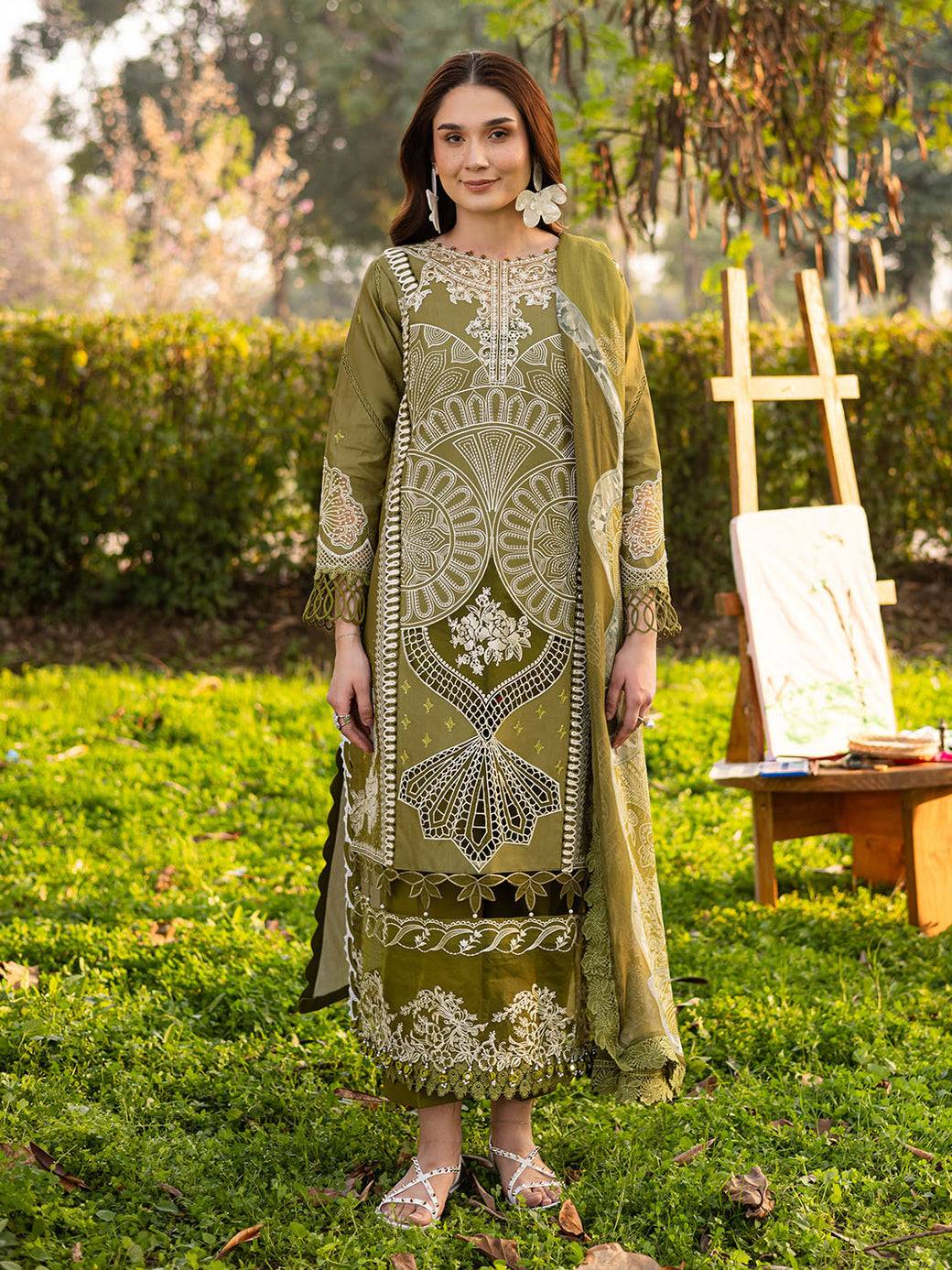 Parishay | Shangrila Luxury Lawn | SHR - 04 by Maria Faisal - Registered Vendor of : Parishay - type : Ladies Clothes - 100% original wedding dresses