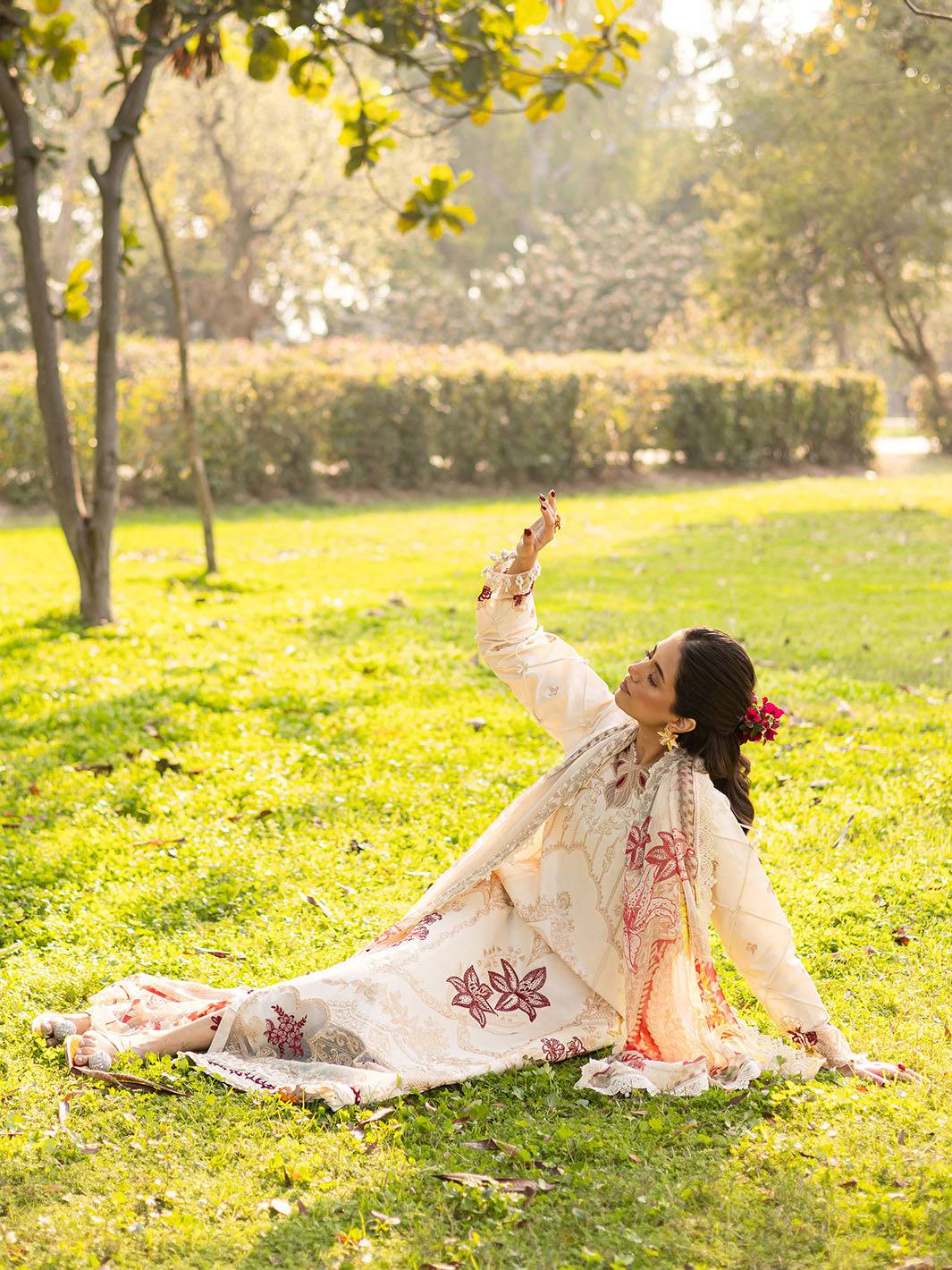 Parishay | Shangrila Luxury Lawn | SHR - 07 by Maria Faisal - Registered Vendor of : Parishay - type : Ladies Clothes - 100% original wedding dresses
