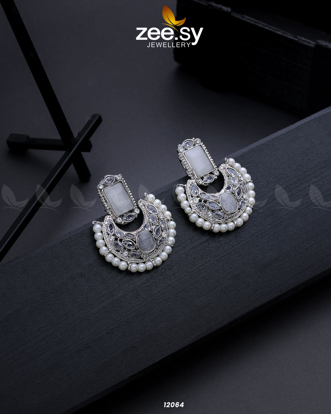 Silver Cluster Pearl Earring - Earrings 