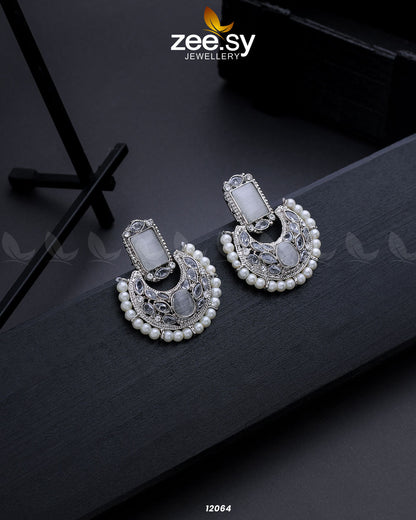 Silver Cluster Pearl Earring - Earrings 