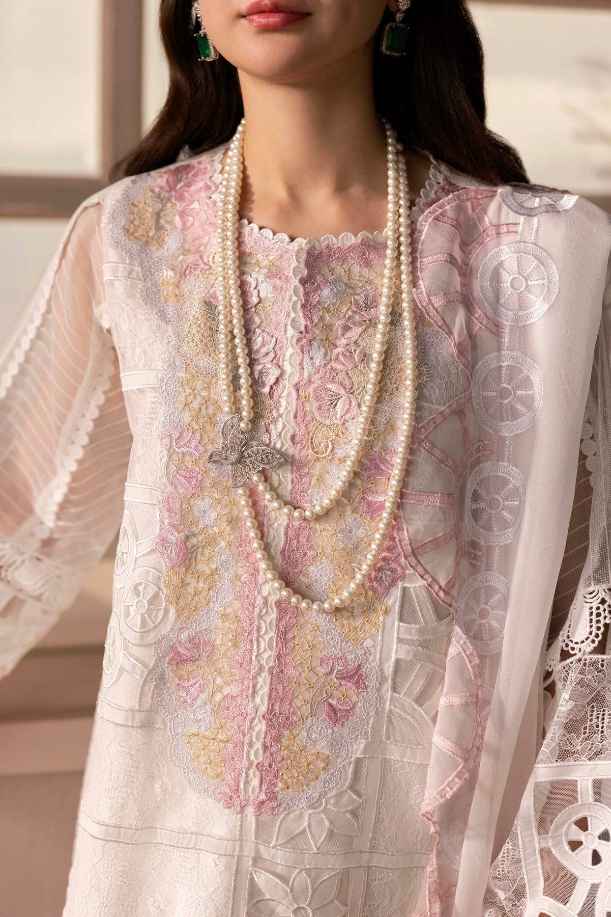 Sable Vogue | Luxury Formal 25 | SL-03-25-V1 by Maria Faisal - Registered Vendor of : Sable Vogue - type : Ladies Clothes - 100% original wedding dresses