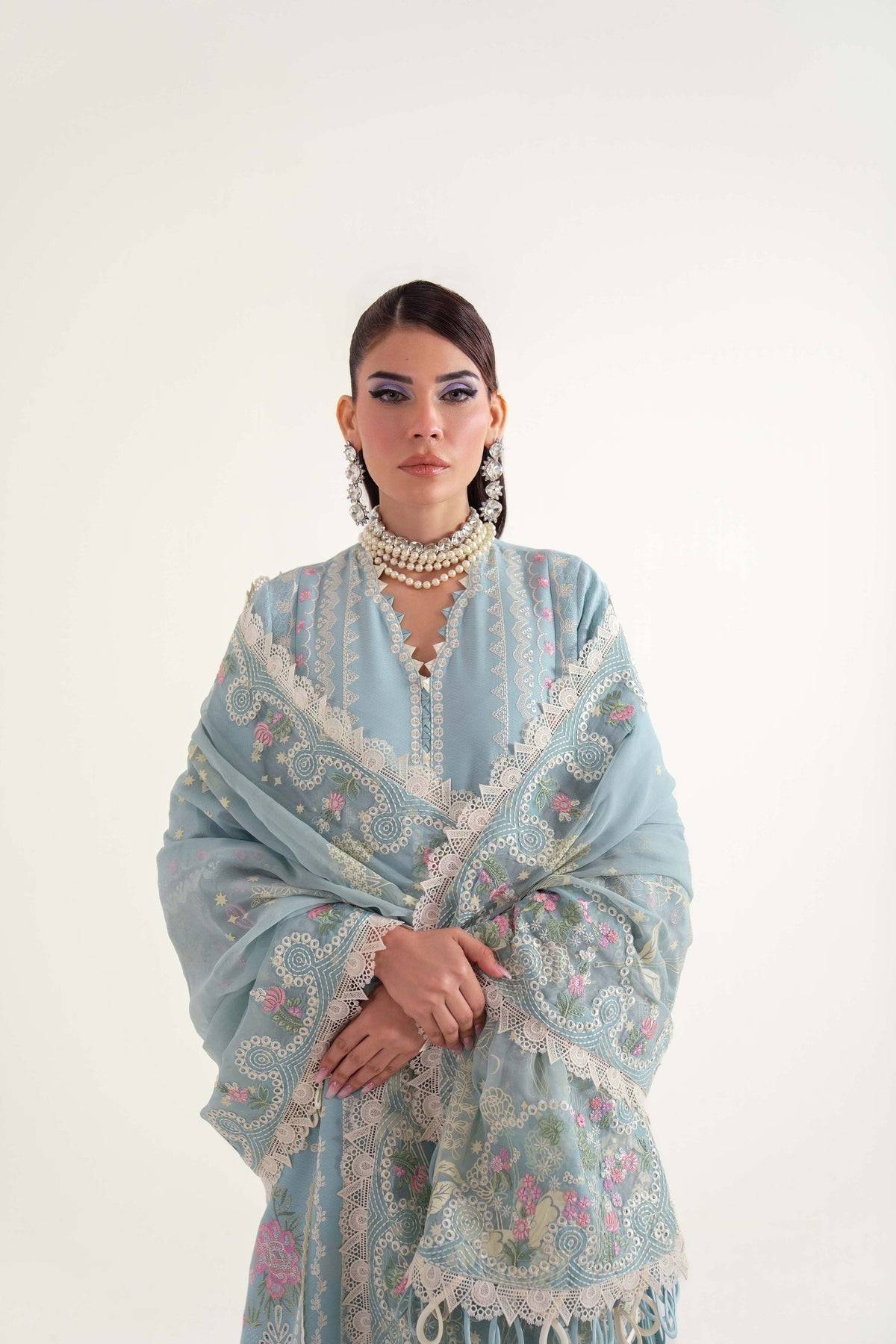 Sable Vogue | Luxury Lawn 25 | SL-06-25-V2 by Maria Faisal - Registered Vendor of : Sable Vogue - type : Ladies Clothes - 100% original wedding dresses