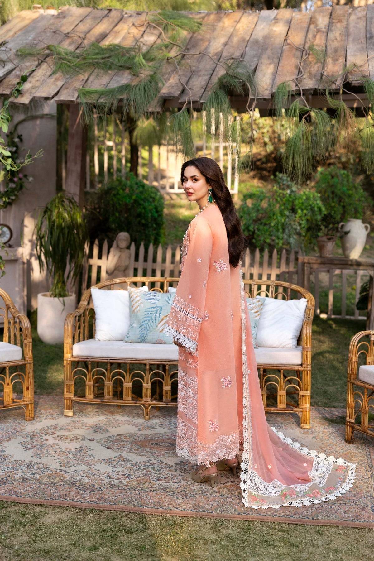 Sable Vogue | Luxury Formal 25 | SL-10-25-V1 by Maria Faisal - Registered Vendor of : Sable Vogue - type : Ladies Clothes - 100% original wedding dresses