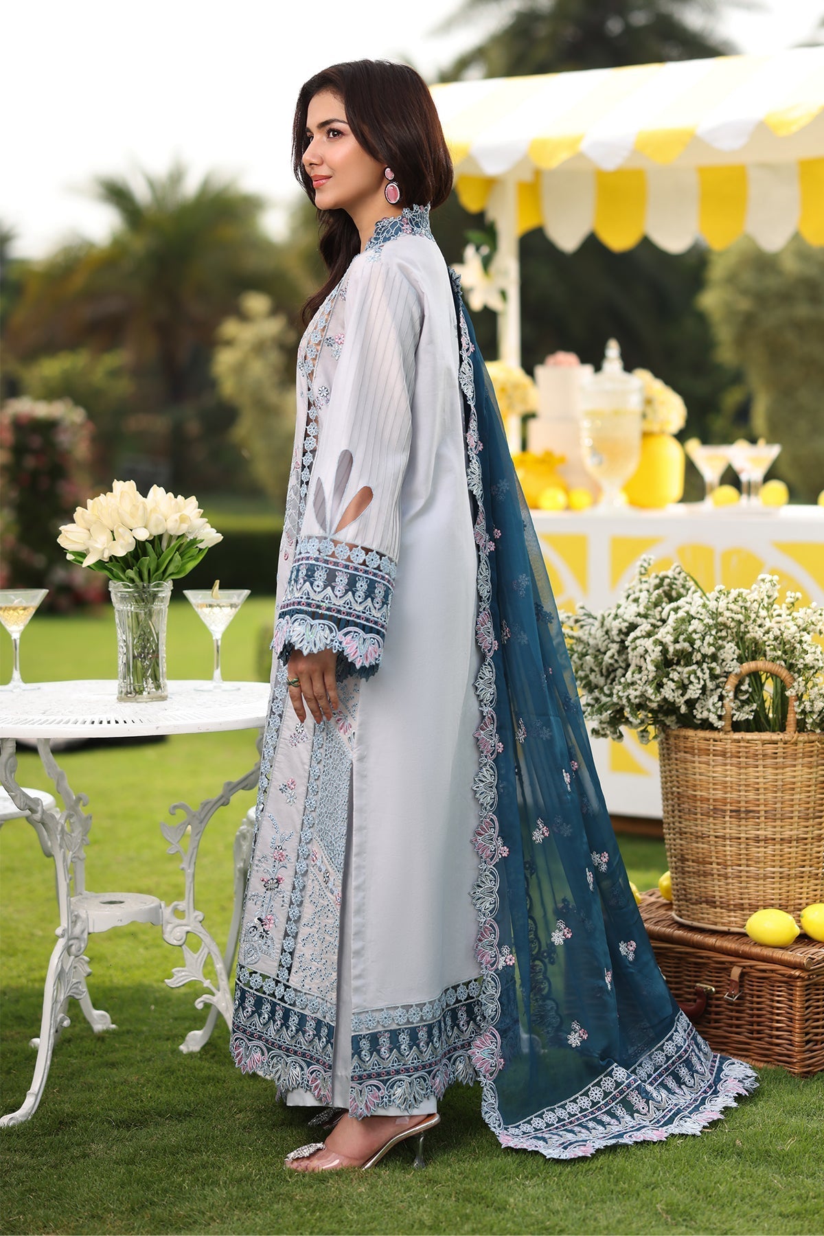 Imrozia Premium | Hayam Luxury Lawn 25 | SL 96 MUNIRA by Maria Faisal - Registered Vendor of : Imrozia Premium - type : Ladies Clothes - 100% original wedding dresses