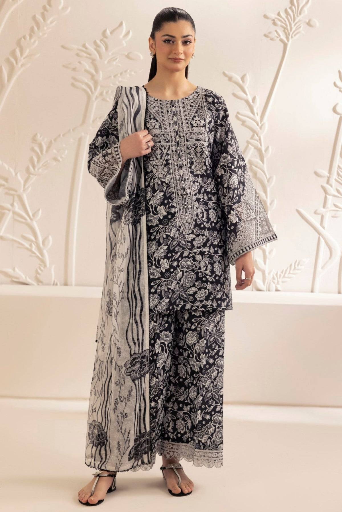 Mohagni | Tulip 25 | SPL-10 by Maria Faisal - Registered Vendor of : Mohagni - type : Ladies Clothes - 100% original wedding dresses