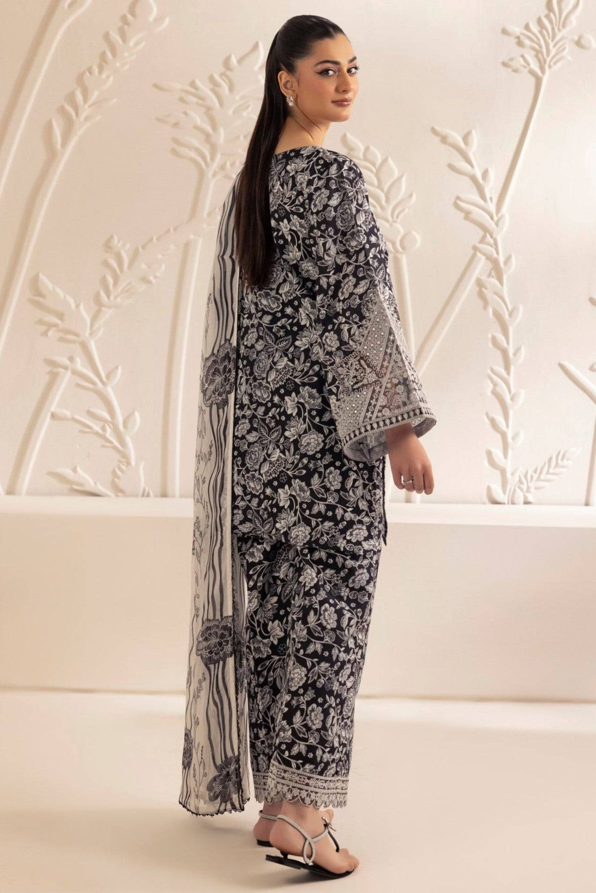 Mohagni | Tulip 25 | SPL-10 by Maria Faisal - Registered Vendor of : Mohagni - type : Ladies Clothes - 100% original wedding dresses