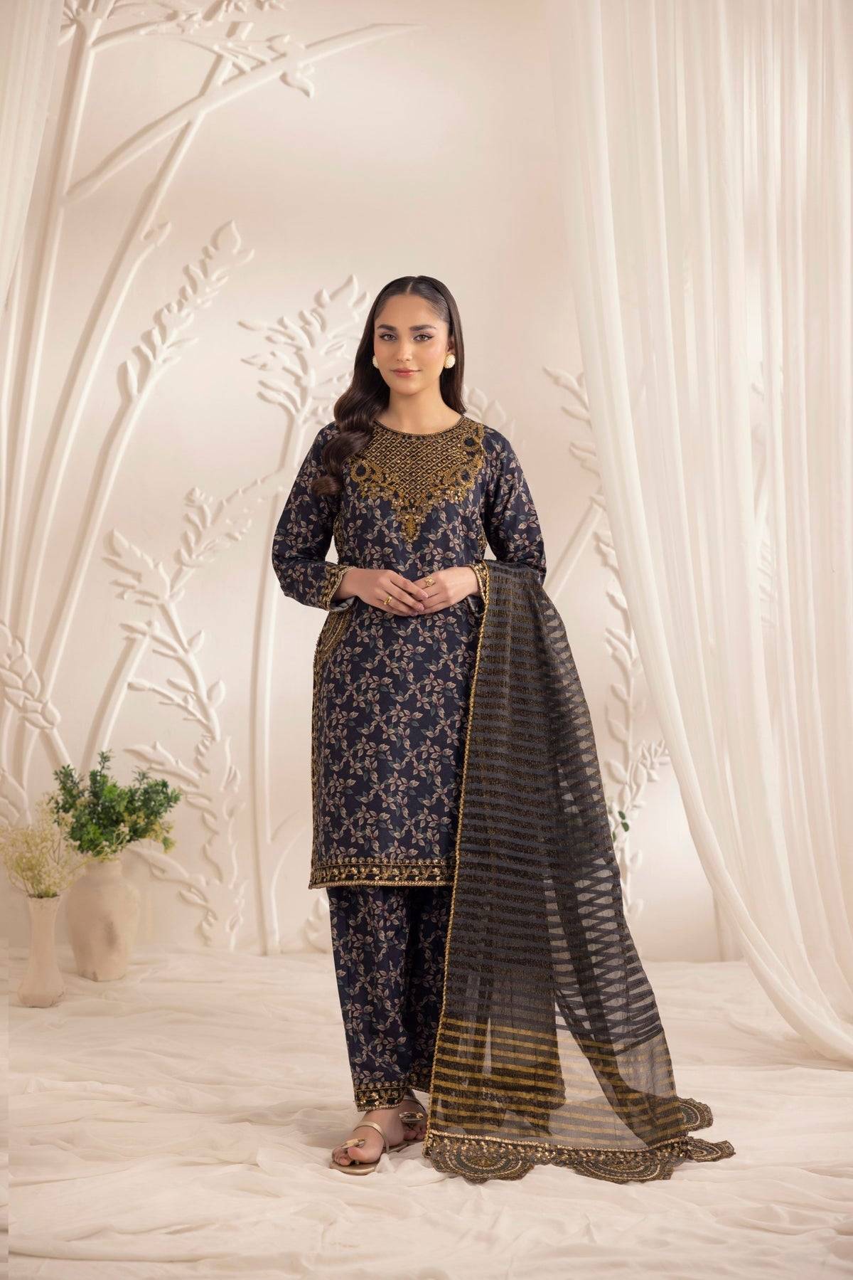 Mohagni | Tulip 25 | SPL-11 by Maria Faisal - Registered Vendor of : Mohagni - type : Ladies Clothes - 100% original wedding dresses
