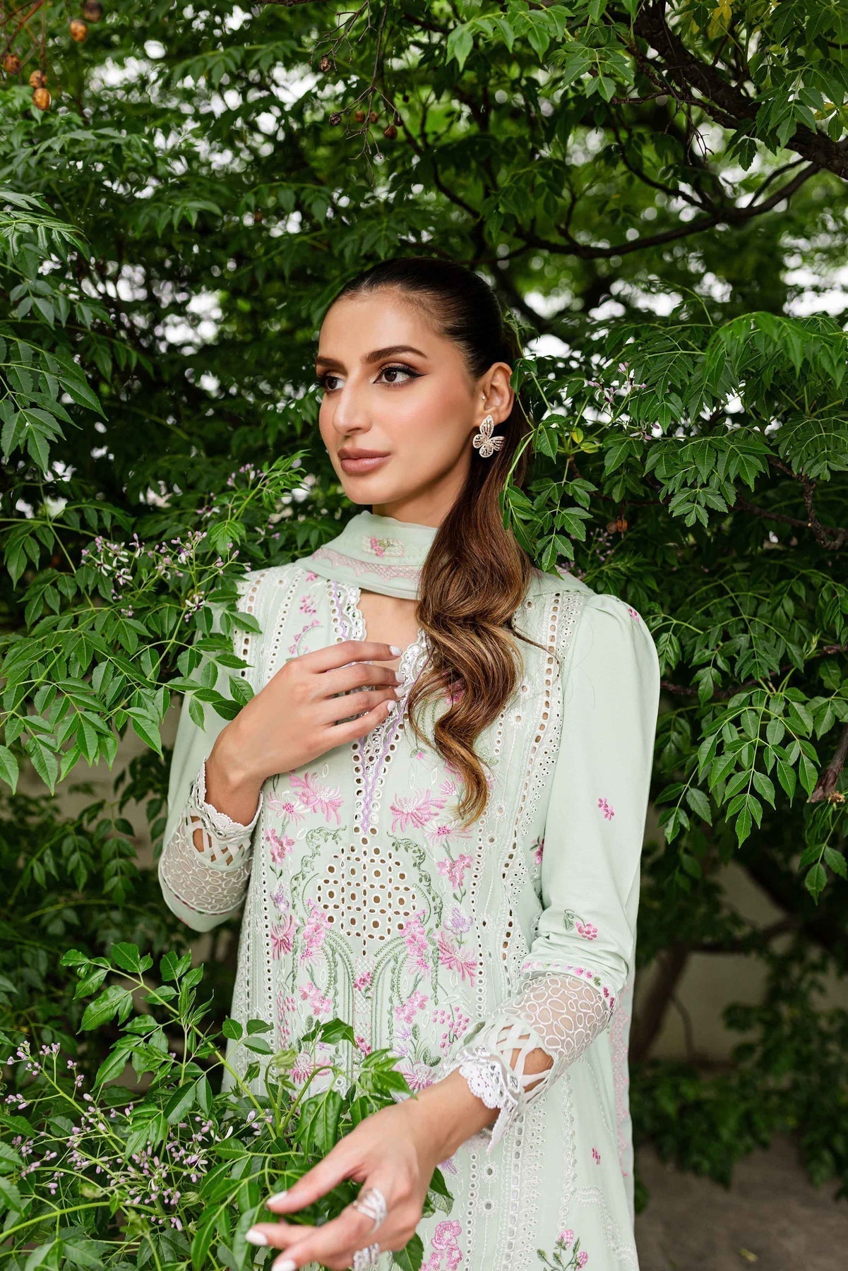 Sable Vogue | Shiree Lawn 24 | Mint Garden - Waniyas