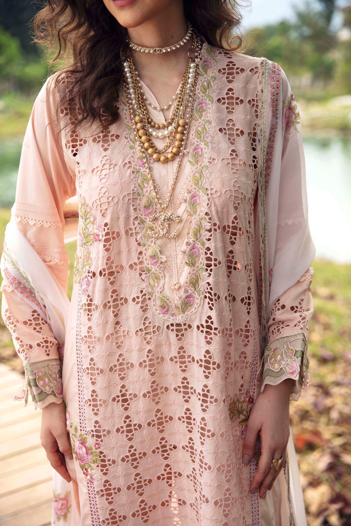 Sable Vogue | Luxury Lawn 24 | Asmara - Ladies Clothes - Maria Faisal