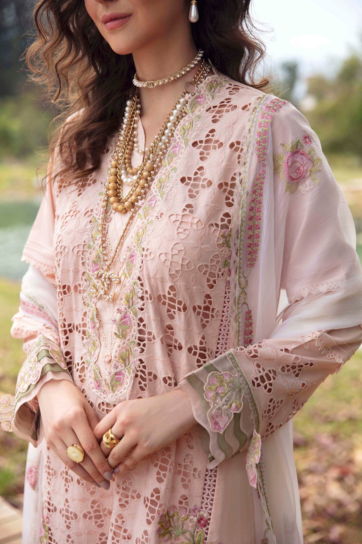 Sable Vogue | Luxury Lawn 24 | Asmara - Ladies Clothes - Maria Faisal