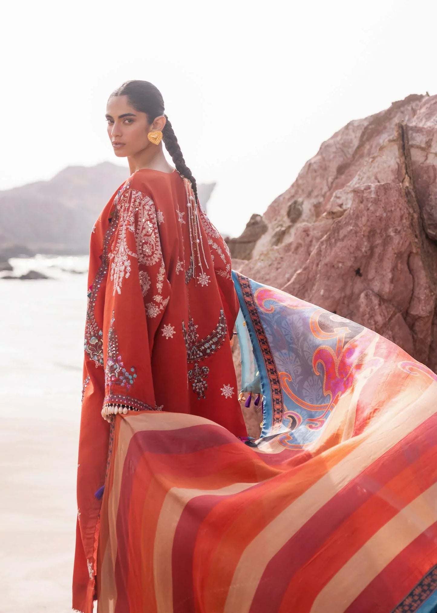 Sadaf Fawad Khan | Siraa Luxury Lawn 24| Nuha (B) - Ladies Clothes - Maria Faisal