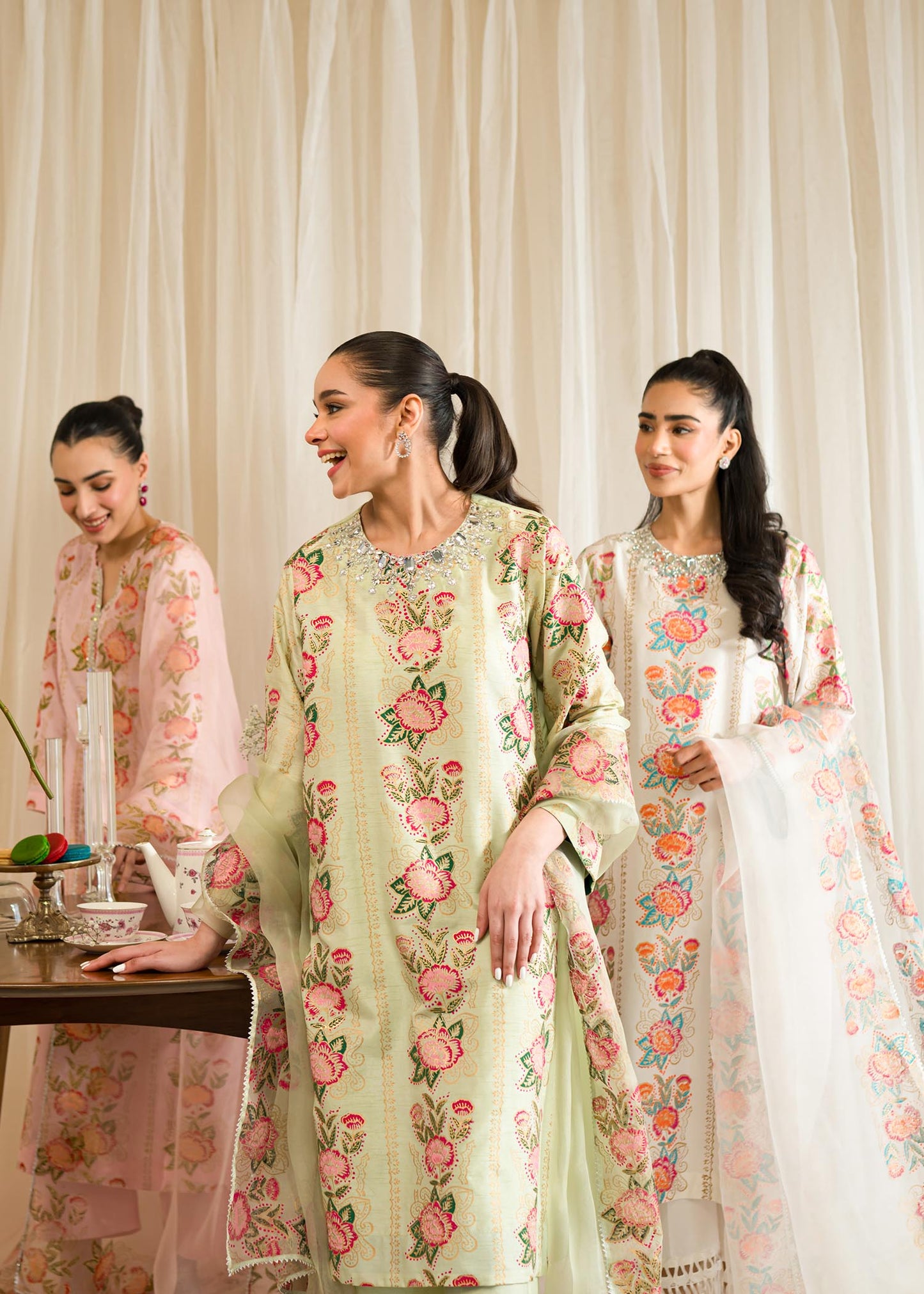 Sadaf Fawad Khan | Eid Pret 24 | Sanem - Maria Faisal