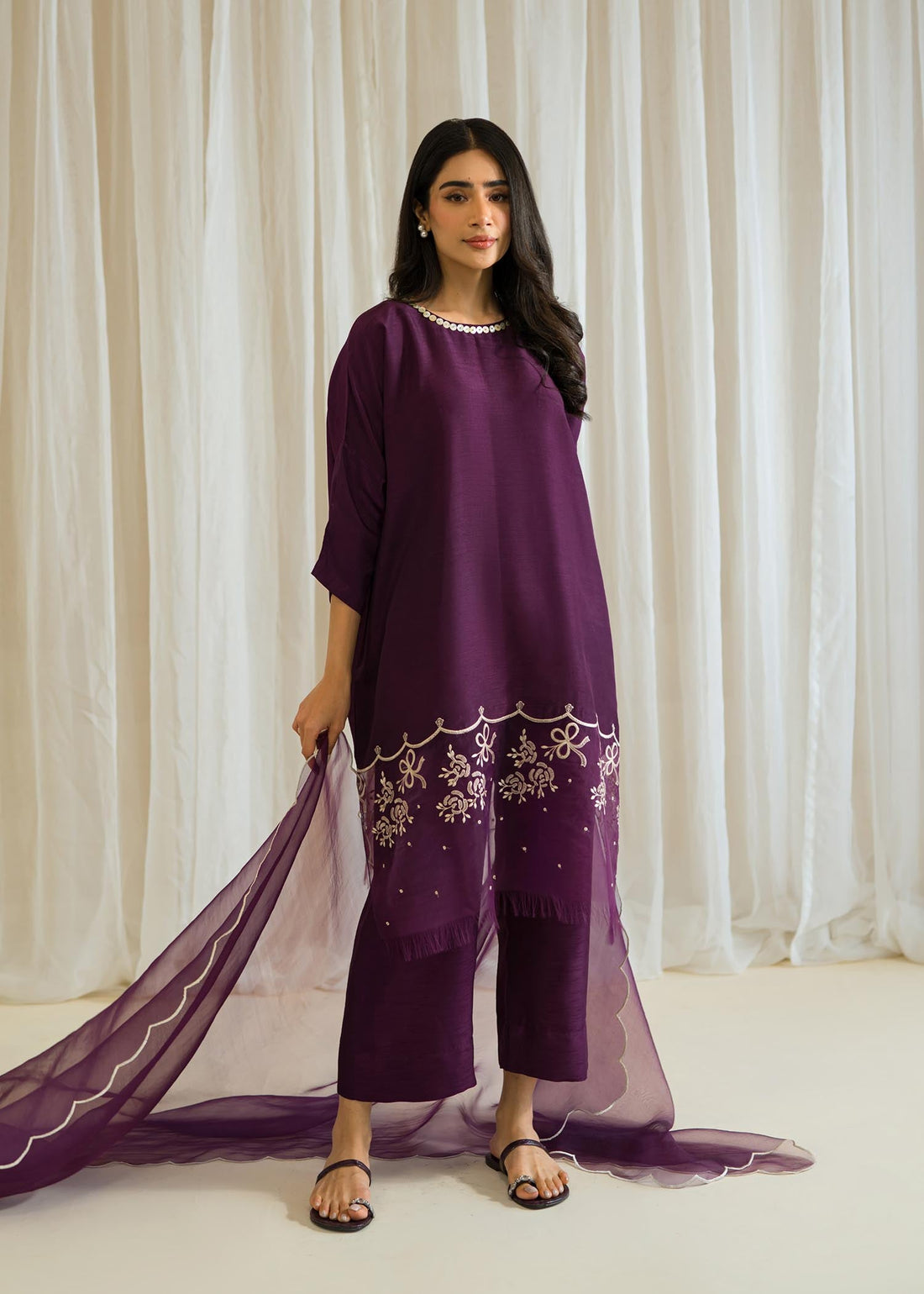Sadaf Fawad Khan | Eid Pret 24 | Wisteria - Maria Faisal