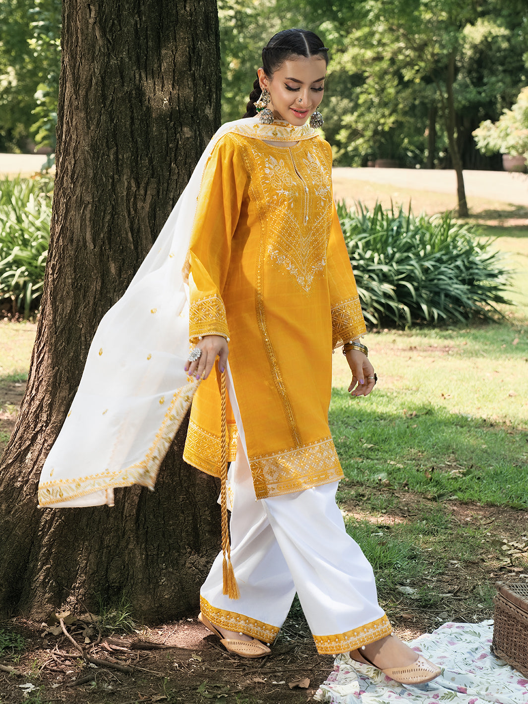 Hemstitch | The Garden Lawn | Saffron Petal - Ladies Clothes - Maria Faisal
