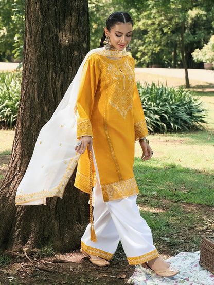 Hemstitch | The Garden Lawn | Saffron Petal - Ladies Clothes - Maria Faisal