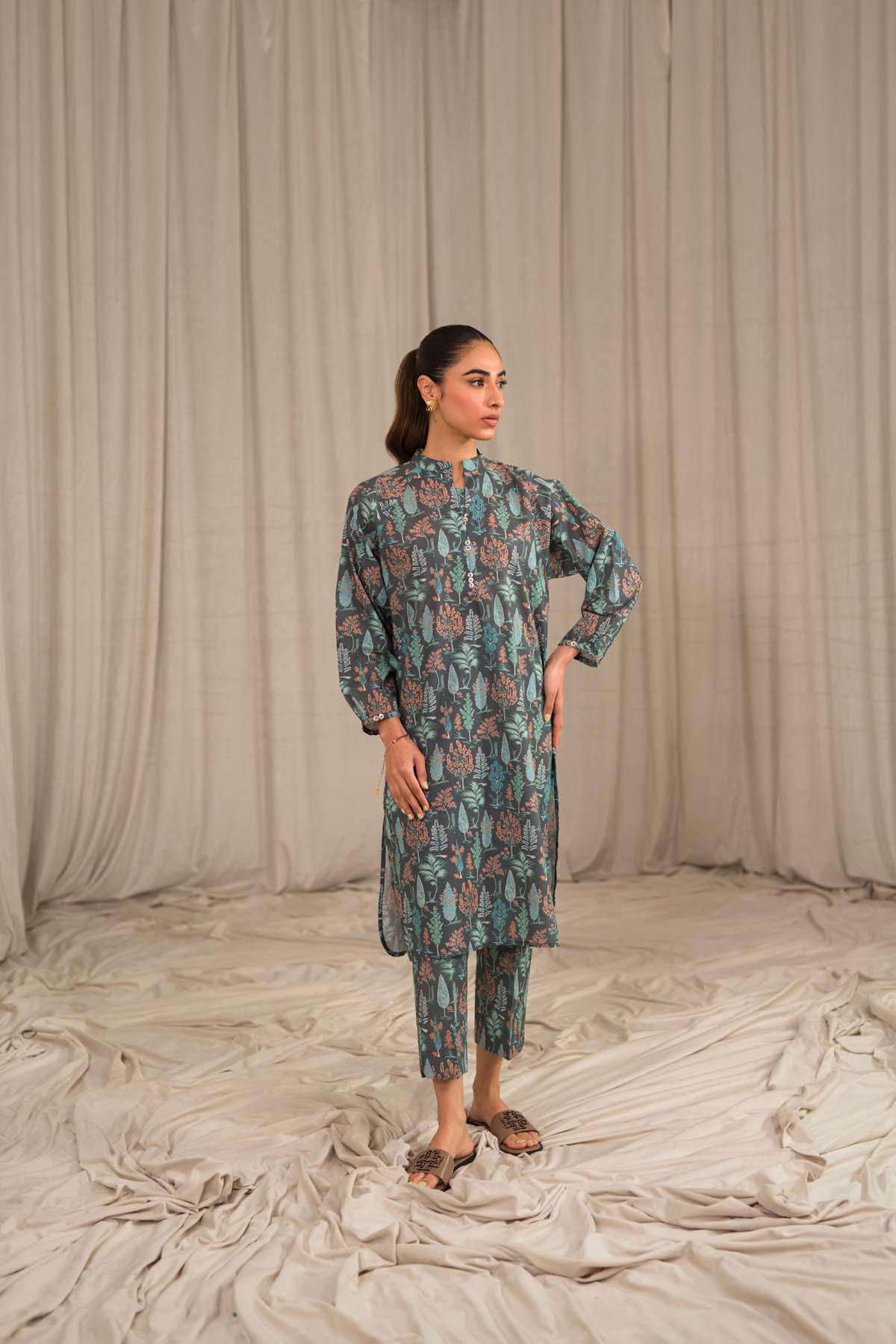 Sahar | Print Edit SS24 | P-17 - Maria Faisal