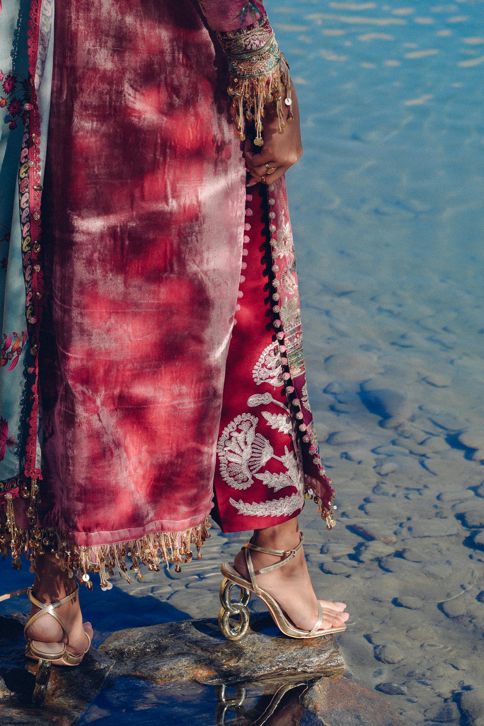 Sana Safinaz | Winter Shawl 24 | Velvet V241-005-3CP - Ladies Clothes - Maria Faisal