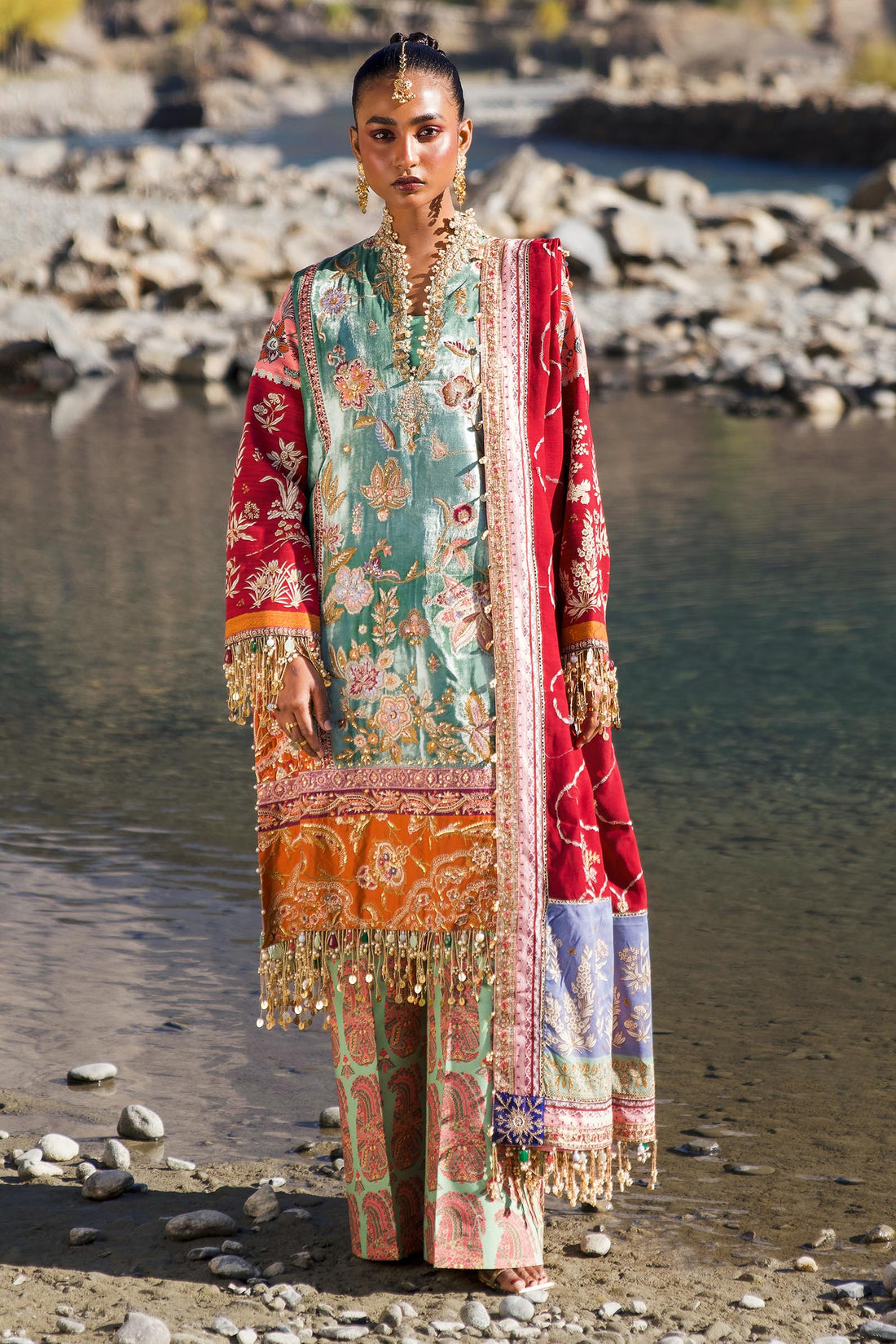 Sana Safinaz | Winter Shawl 24 | Velvet V241-006-3CP - Ladies Clothes - Maria Faisal