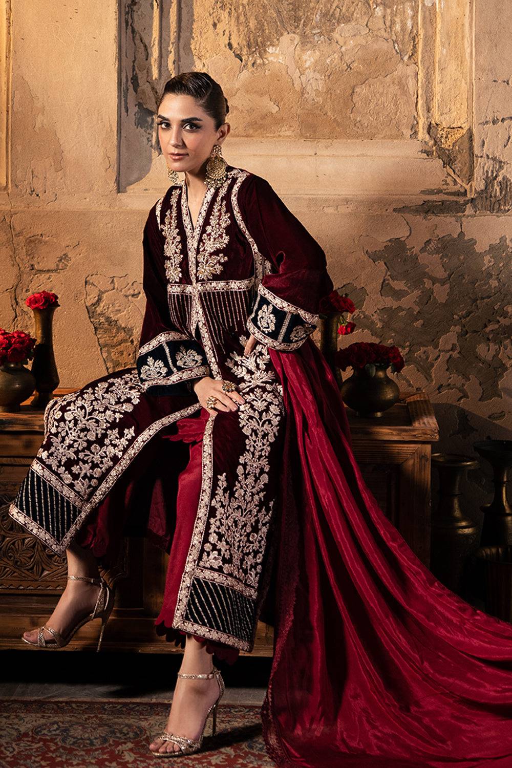 Azure | Vogue Formals | Scarlet Majesty by Maria Faisal - Registered Vendor of : Azure - type : Ladies Clothes - 100% original wedding dresses