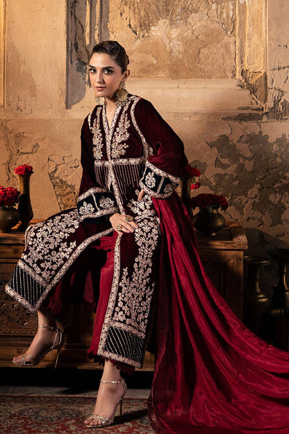 Azure | Vogue Formals | Scarlet Majesty by Maria Faisal - Registered Vendor of : Azure - type : Ladies Clothes - 100% original wedding dresses