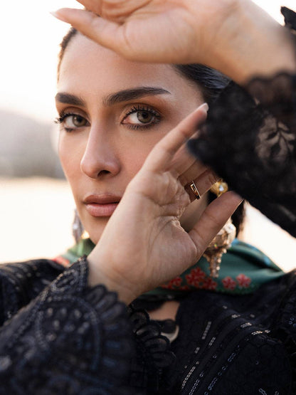 Mahnur | Sirena Luxury Lawn 25 | Sierra by Maria Faisal - Registered Vendor of : Mahnur - type : Ladies Clothes - 100% original wedding dresses