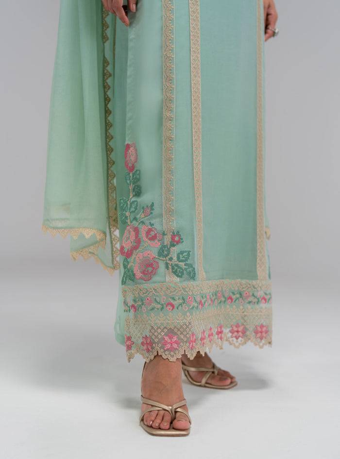 Zainab Chottani | Eid Pret 25 | Fleur by Maria Faisal - Registered Vendor of : Zainab Chottani - type : - 100% original wedding dresses